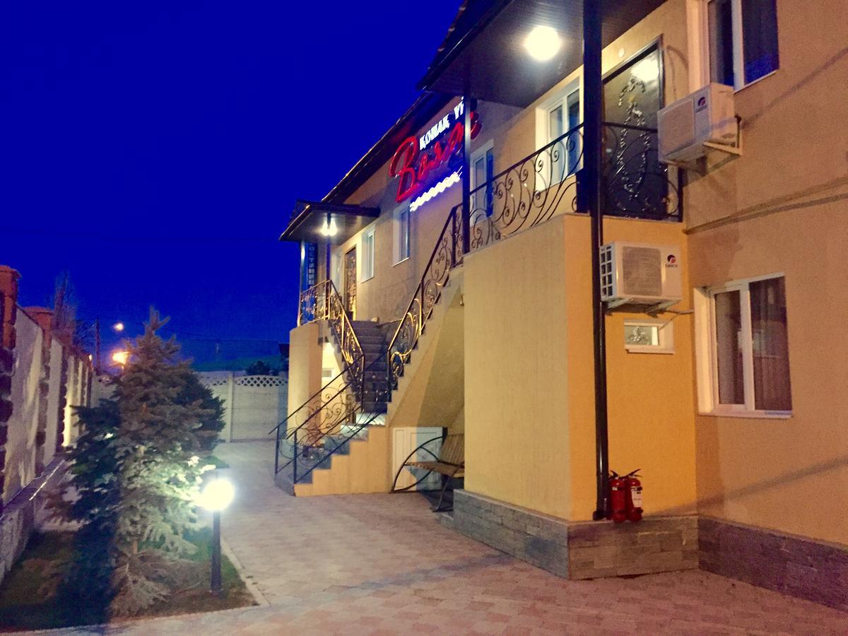 塔拉兹 Voyazh酒店 外观 照片